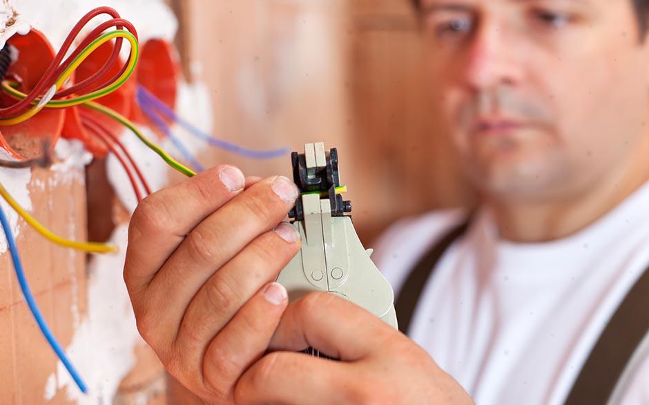 travaux électricité Lachaussée-du-Bois-d'Écu