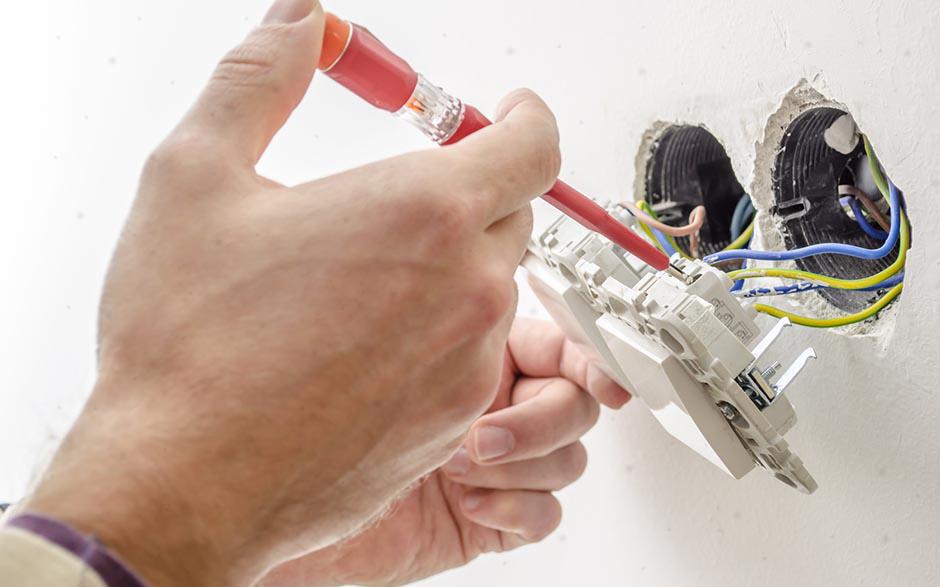 devis renovation électrique Vaucresson